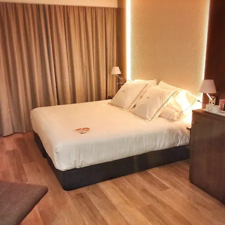 מלון Mb Boutique - Adults Recommended 3*